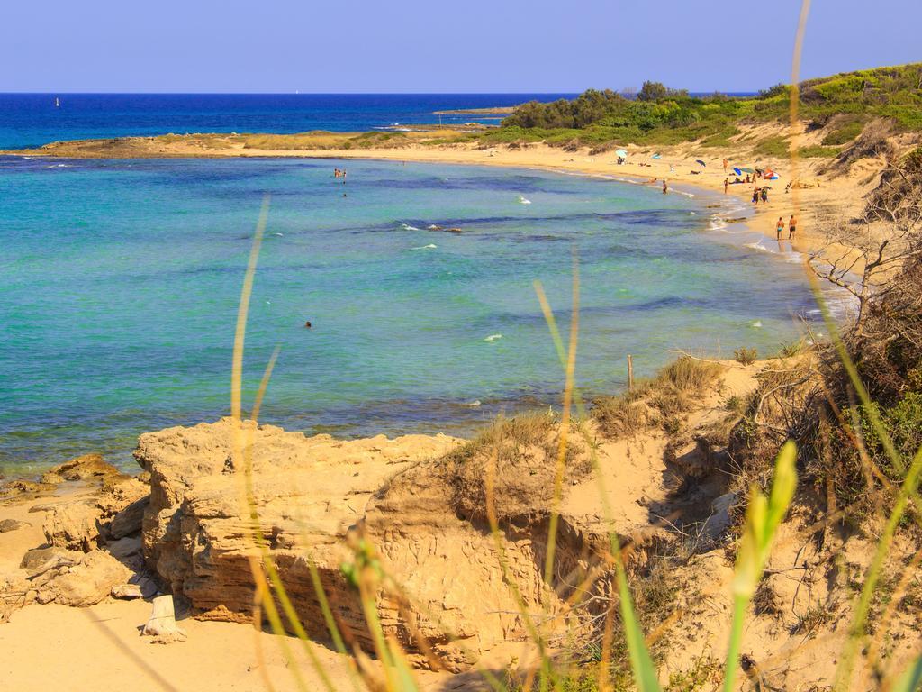 Luxury Beach Villa Puglia Italy ปุลซาโน ภายนอก รูปภาพ